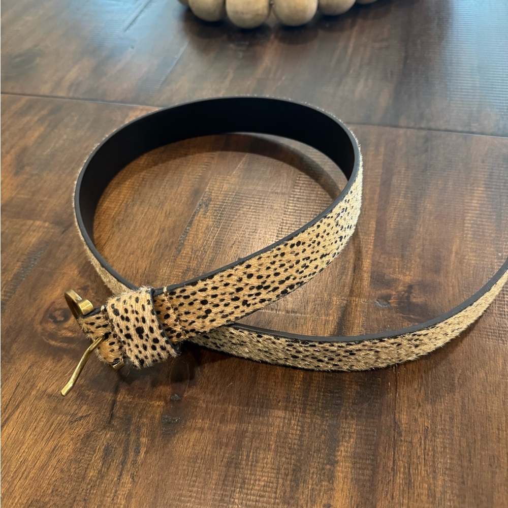 Leopard Print Women's flocked belt. Bonded leather. Size Small!